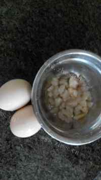 食欲满满的虾仁炒蛋做法图解1)