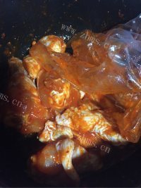人间美味般的奥尔良鸡翅做法图解1)