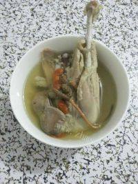 滋补鸡汤