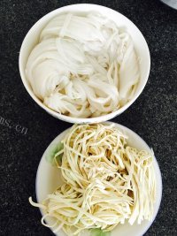 美味粿条汤饺子做法图解1)