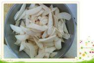 杏鲍菇炒肉片做法图解3)