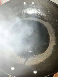 营养丰富的南瓜疙瘩汤做法图解2)