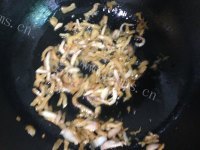 家常菜榨菜炒肉丝做法图解4)