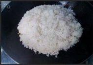 家常土豆腊肉焖饭做法图解14)