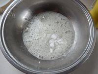 简单的戚风蛋糕做法图解6)