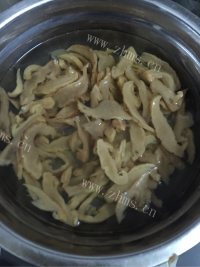 泥鳅粥做法图解2)