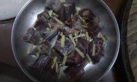 蒸腊鸭做法图解4)
