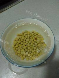 美味的黄豆豆浆做法图解2)