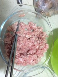 好吃的香菇肉馅做法图解1)