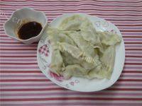 美味虾仁水饺做法图解7)