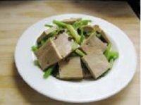 美味的凉拌豆干