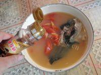 美味的番茄鱼头汤