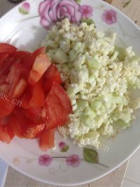简单版西红柿菠菜炒饭做法图解2)