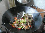 最爱的麻辣牛肉做法图解7)