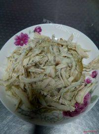 可口的鸡丝剁椒金针菇做法图解1)