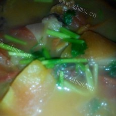 香喷喷的西红柿牛肉汤