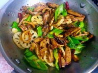 美味干锅翅尖鱿鱼圈做法图解6)