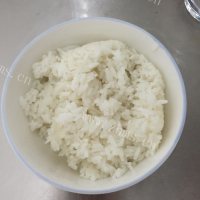 美味的蛋炒饭做法图解2)