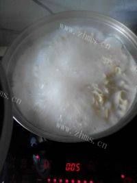 很有食欲的西红柿鸡蛋手擀面做法图解9)