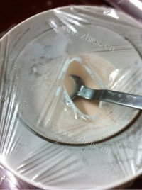 自制双色布丁做法图解3)