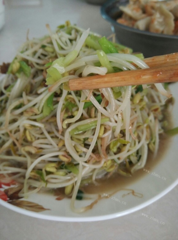 可口的清炒豆芽