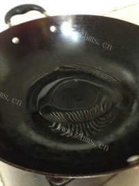 色香味浓的西红柿炒蛋做法图解4)