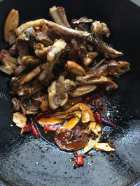 好吃的啤酒红烧羊肉做法图解10)