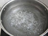 外婆教我做凉拌豇豆做法图解2)