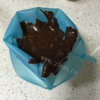 自制巧克力太妃糖做法图解6)