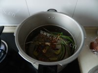 营养清汤牛肉锅做法图解5)