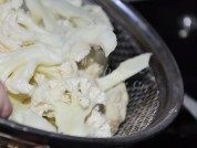 诱人香菇花菜做法图解3)