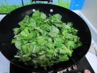 家常菜肉末小白菜