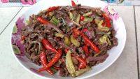 家常菜尖椒牛肉