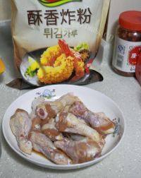 酥香炸鸡腿做法图解1)