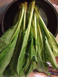 色味俱佳的清炒春菜做法图解1)