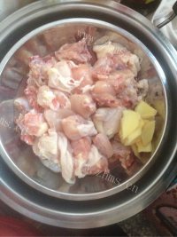 美味的鸡肉蒸芥菜干做法图解1)