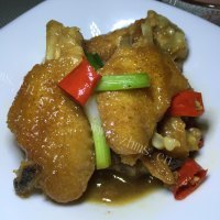 回味无穷的香辣鸡翅做法图解6)
