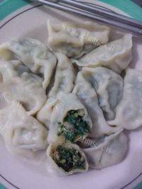 自己做的荠菜水饺
