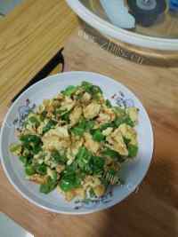 家常菜青椒炒鸡蛋