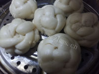 好吃的豆浆绣球馒头做法图解14)