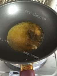 美味的脆皮香蕉做法图解4)