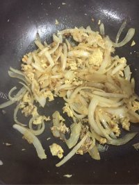 家常菜洋葱炒蛋