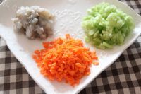 好吃的彩蔬虾仁饭团做法图解2)