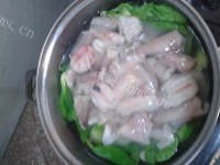好喝的龙头鱼青菜煮米粉汤做法图解3)