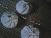诱人韭菜包子做法图解11)