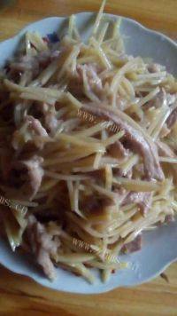 家常菜炒土豆丝