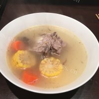 营养丰富的猪骨汤做法图解5)