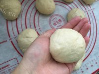 自制豆沙花朵面包做法图解9)