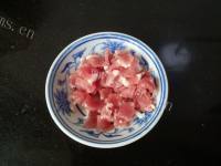 美味的鱼鳔瘦肉粥做法图解3)