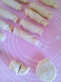 自制苏式鲜肉月饼做法图解7)